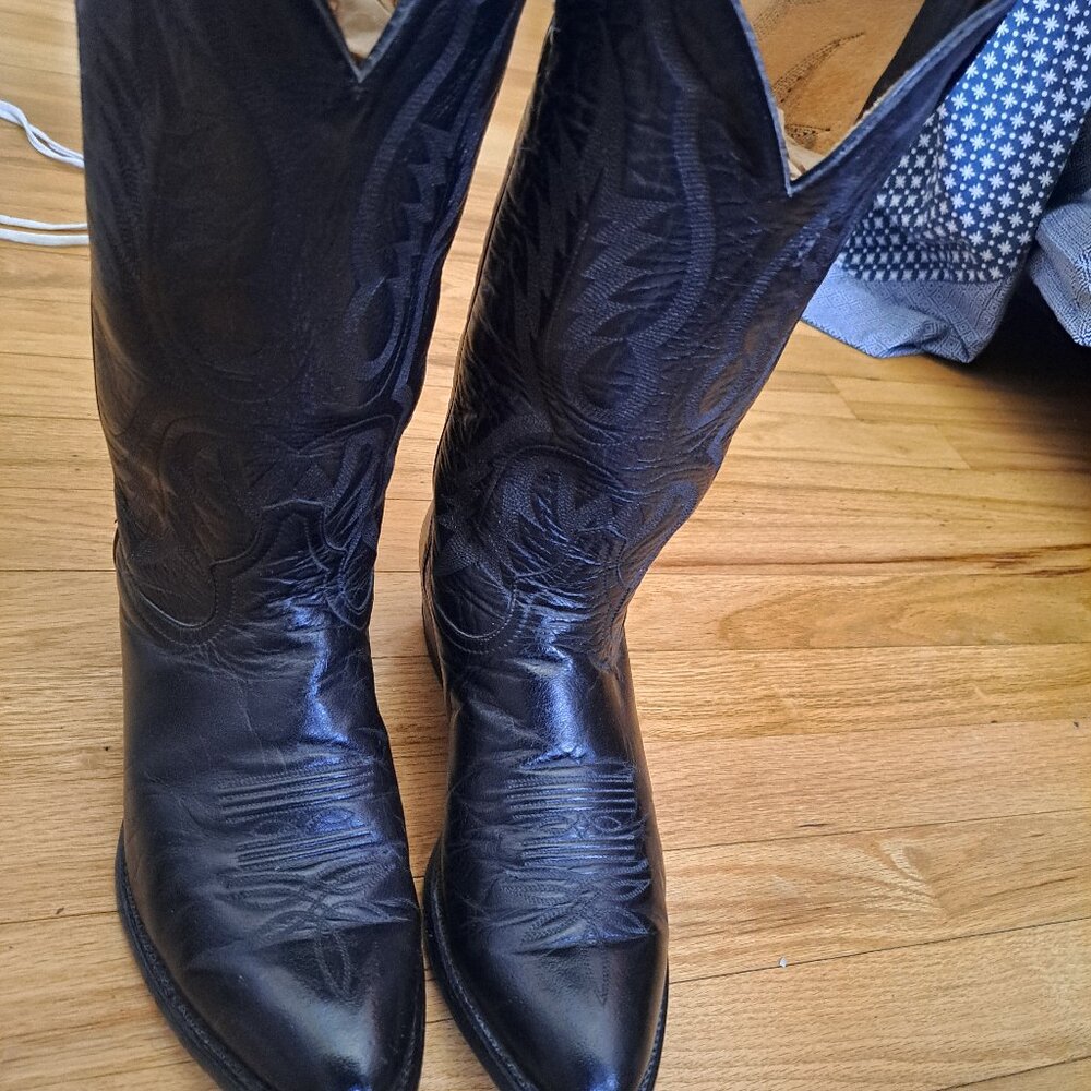 Tony Lama Women’s Black Leather Western Cowboy Boots Tony Lama 9.5 D Color Black